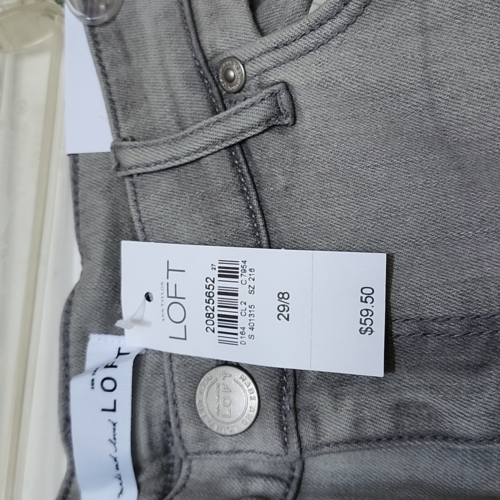 Loft Women's Kick Crop Jeans - Picture 2 of 3